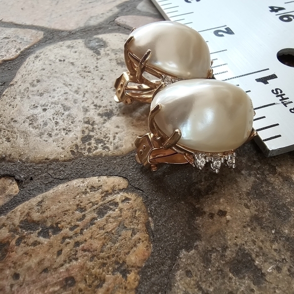 Vintage Gold Tone Clip-On Very Large Faux Pearl Earrings With Rhinestone Accents - Picture 10 of 10